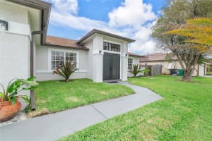 1573 SE Appamattox Ter, Port Saint Lucie, FL 34952 Sold 06/17/25