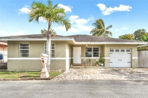 29813 SW 158th Ct, Homestead, FL 33033 Sold 04/04/25