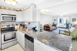 2300 NE 1st Lane 4060, Boynton Beach, FL 33435 Sold 02/25/25