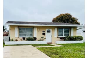 4904 NW 53rd St, Tamarac, FL 33319 Sold 04/04/25