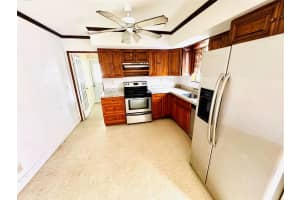 920 NE 39th St, Oakland Park, FL 33334 Sold 07/18/25