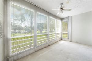 400 Oaks Ln 216, Pompano Beach, FL 33069 Sold 06/30/25