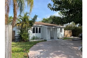 4985 Clinton Blvd, Lake Worth, FL 33463 Sold 03/18/25