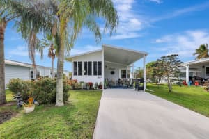 6563 Spanish Lakes Blvd, Fort Pierce, FL 34951 Sold 06/16/25