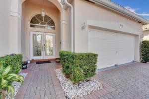 3381 NW 70th Ave, Margate, FL 33063 Sold 03/21/25