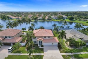 17650 SW 7TH ST, Pembroke Pines, FL 33029 Sold 04/01/25