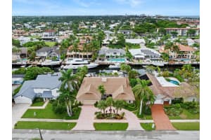 2901 NE 47th St, Lighthouse Point, FL 33064 Sold 11/14/25