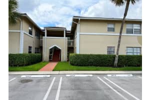 1040 Twin Lakes Dr 1040, Coral Springs