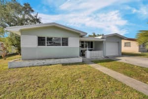 1020 E Hawthorne Cir, Hollywood, FL 33021 Sold 04/10/25