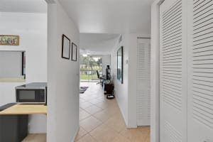 9281 Sunrise Lakes Blvd 106, Sunrise, FL 33322 Sold 03/28/25