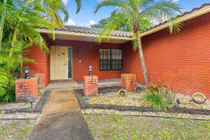 9788 NW 3rd Mnr, Coral Springs, FL 33071 Sold 04/10/25