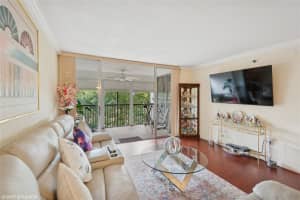 3940 Inverrary Blvd 403-A, Lauderhill, FL 33319 - MLS#F10482427