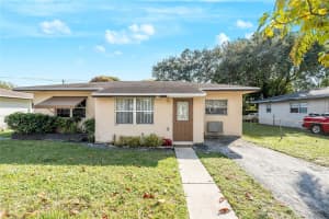 4100 SW 26th St, West Park, FL 33023 Sold 02/27/25