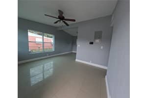 1365 11th St, West Palm Beach, FL 33401 - MLS#F10482440