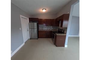 1365 11th St, West Palm Beach, FL 33401 Sold 12/30/25