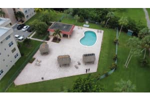 3231 Holiday Springs Blvd 401, Margate, FL 33063 Sold 03/18/25