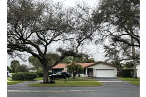 661 SW 59th Ave, Plantation, FL 33317 Sold 07/11/25