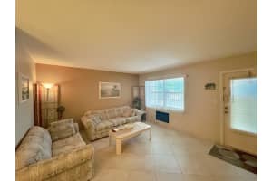 2160 NE 56th Ct 203, Fort Lauderdale, FL 33308 Sold 04/09/25