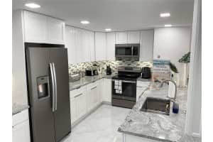 1149 Hillsboro Mile 410, Hillsboro Beach, FL 33062 - MLS#F10482507