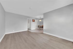 11 4th Avenue, Boca Raton, FL 33432 - MLS#F10482532