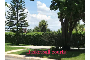 113 Lake Emerald Dr 310, Oakland Park, FL 33309 Sold 04/30/25