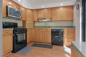 11410 SW 110th Ln 11410, Miami, FL 33176 Sold 03/25/25