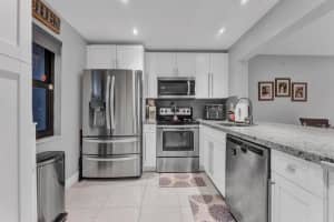 5501 Lakeside Dr 103, Margate, FL 33063 Sold 03/17/25