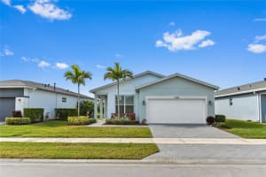 11804 SW Lyra Dr, Port Saint Lucie, FL 34987 - MLS#F10482662