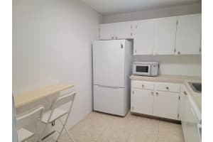 8220 SW 24th St 4215, North Lauderdale, FL 33068 - MLS#F10482671