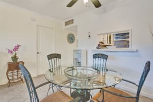 4706 NW 36th St 409, Lauderdale Lakes, FL 33319 - MLS#F10482674