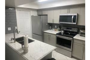 1220 Sw 75th Ave, North Lauderdale