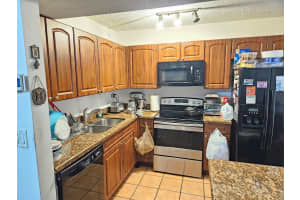 1234 N Hiatus Rd 1234, Hollywood, FL 33026 Sold 06/12/25