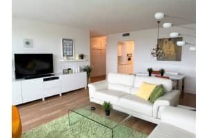 3233 NE 34th St 1410, Fort Lauderdale, FL 33308 Sold 04/08/25