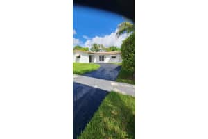 6461 NW 29th Ct, Sunrise, FL 33313 Sold 04/14/25
