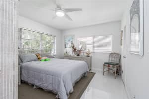 811 S Hollybrook Dr 301, Pembroke Pines, FL 33025 - MLS#F10482832