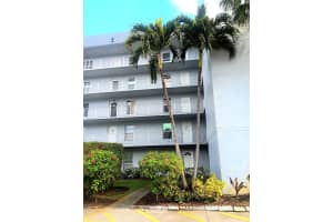 1402 NW 80th Ave 208, Margate, FL 33063 Sold 04/04/25