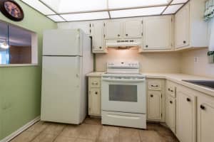 9540 Sunrise Lakes Blvd 303, Sunrise, FL 33322 Sold 04/29/25