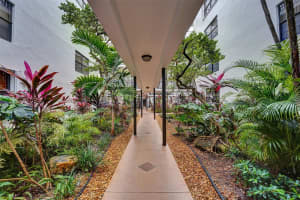 3440 NE 192nd St 5B, Aventura, FL 33180 Sold 10/31/25