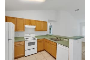 2500 89th Ave, Vero Beach, FL 32966 Sold 08/08/25