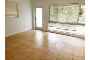 2825 NE 9th Ave, Wilton Manors, FL 33334 Sold 05/19/25