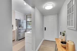 1502 Whitehall Dr 101, Davie, FL 33324 Sold 07/10/25