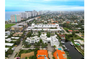 246 Garden Ct 246, Lauderdale By The Sea, FL 33308 Sold 11/24/25
