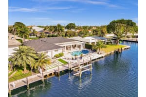 5611 Bayview Dr, Fort Lauderdale, FL 33308 Sold 04/16/25