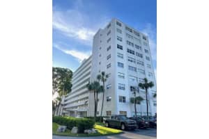 2555 NE 11th 209, Fort Lauderdale, FL 33304 Sold 02/28/25