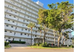 2555 NE 11th 209, Fort Lauderdale, FL 33304 Sold 02/28/25