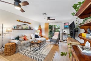 326 W Pine Street 20, Lantana, FL 33462 Sold 02/28/25