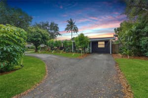 300 NW 28th St, Wilton Manors, FL 33311 Sold 04/25/25