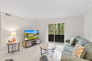 567 Trace Cir 104, Deerfield Beach