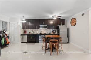 567 Trace Cir 104, Deerfield Beach, FL 33441 - MLS#F10483245