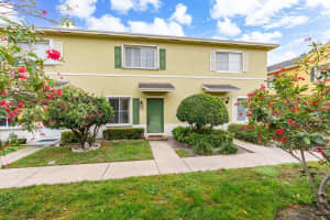 506 W Bloxham St 506, Lantana, FL 33462 Sold 05/02/25